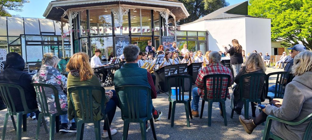 20250504_1513531987017445449034358